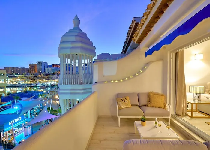 Weforyou Ola Puerto Marina Apartment