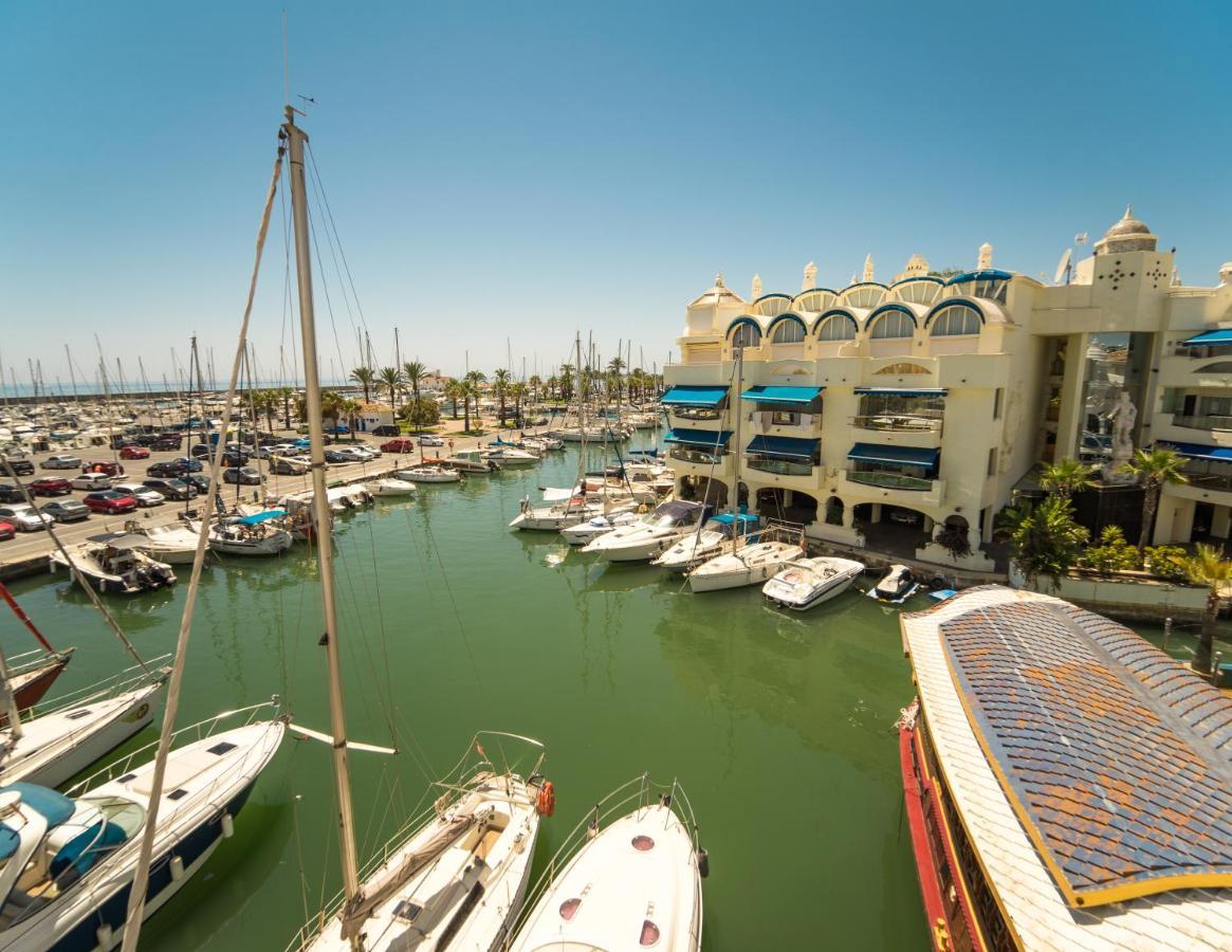 Weforyou Ola Puerto Marina Apartment *